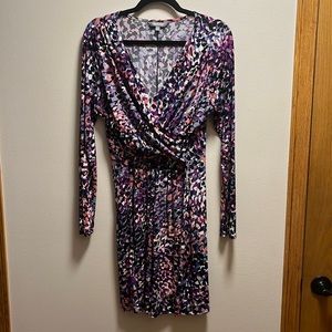 Fun, business casual multicolored midi dress. Long sleeve and v neckline